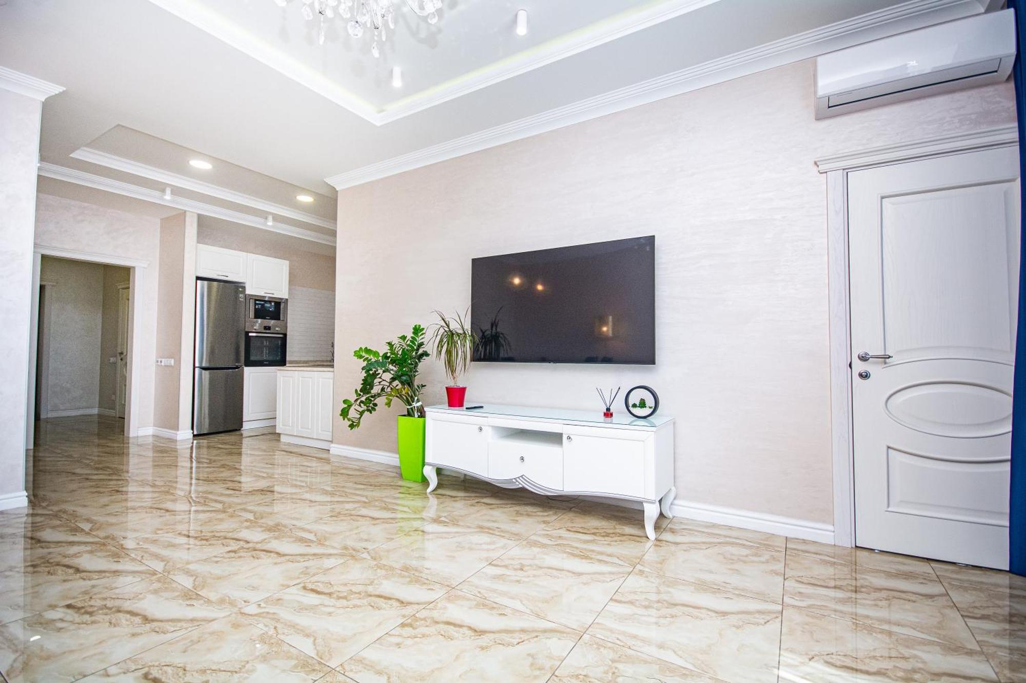 Luxury For Business & Pleasure Royal 3 Apartment Kyiv Exterior photo
